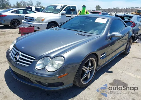 2005 Mercedes-Benz Sl 500 from USA, damaged, VIN WDBSK75F45F088921